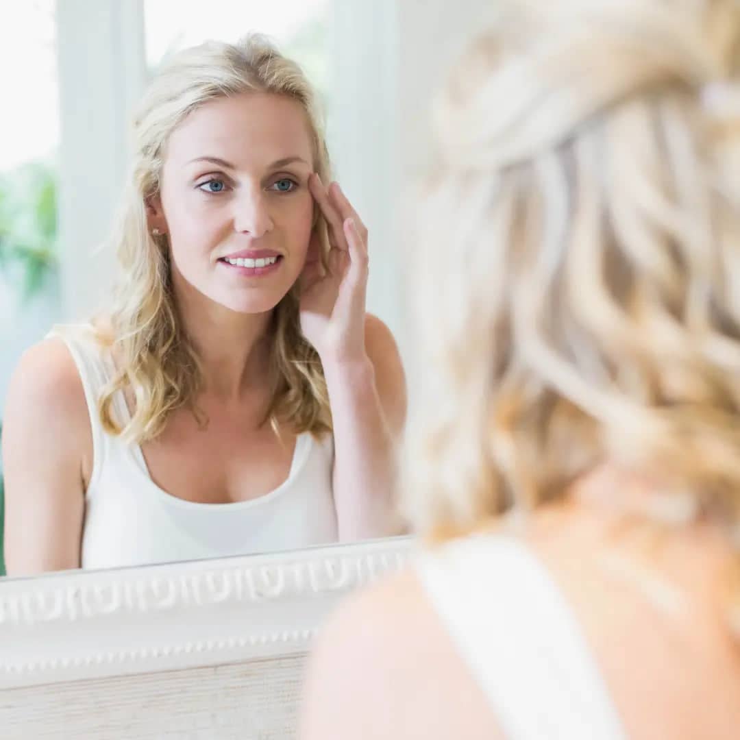 How to Treat Sensitive Skin and Signs of Aging at the Same Time