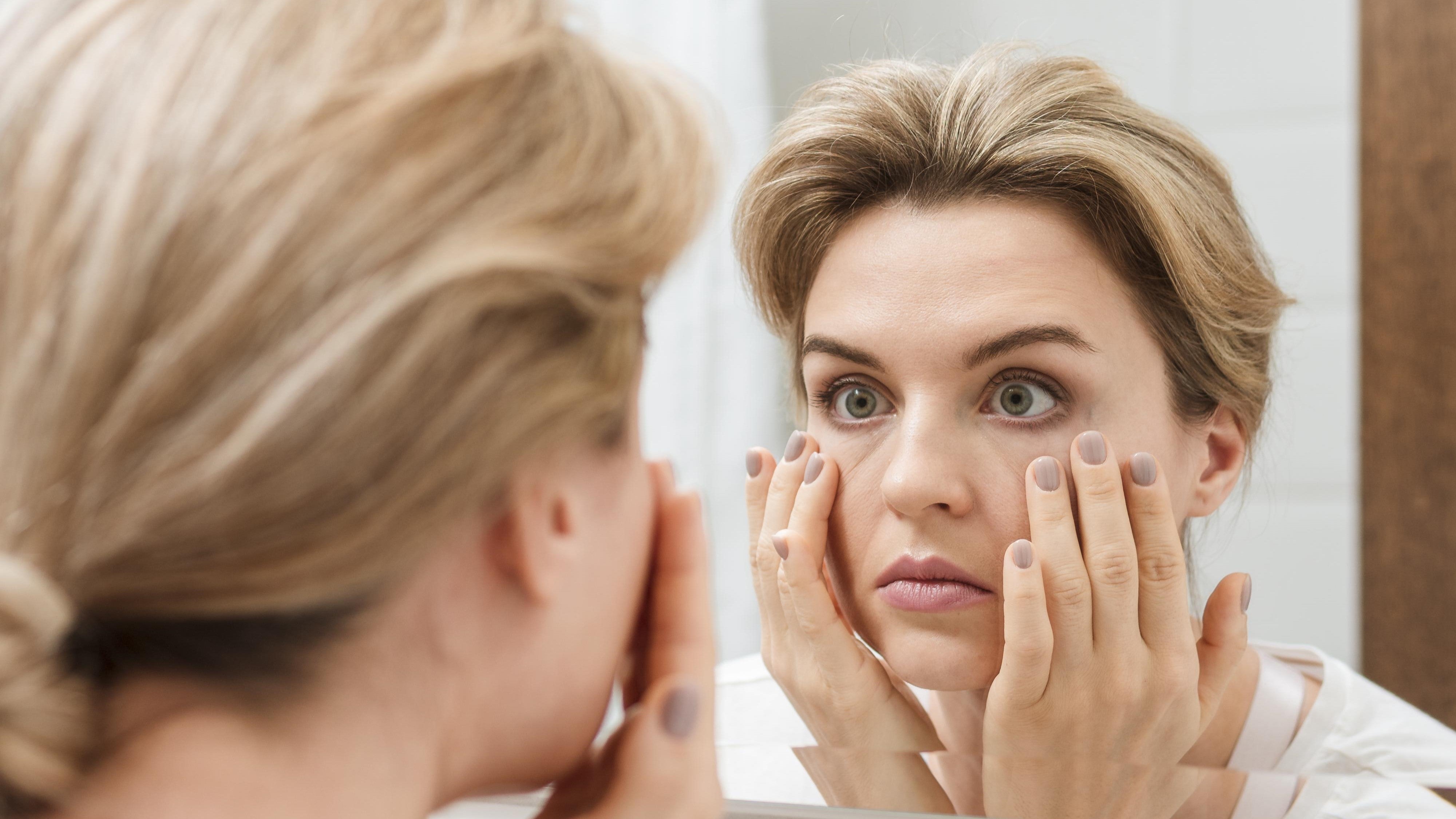 Crepey Undereyes After 40? What Sensitive Skin Can Use Without Sting (2026)