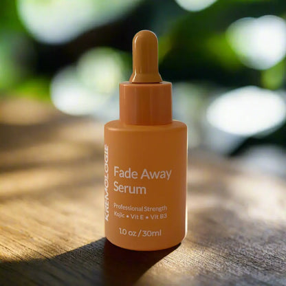 Kojic Acid And Turmeric Brightening Serum